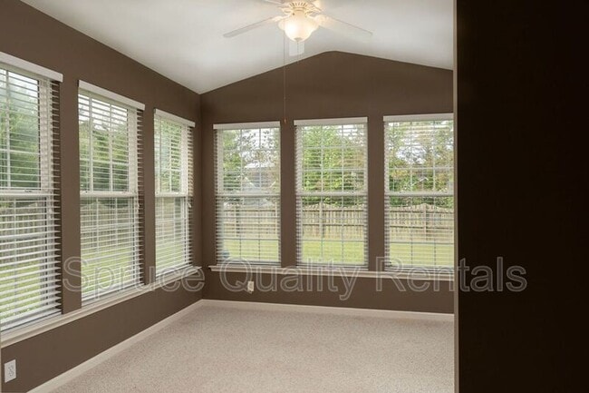 Building Photo - 6201 Elderbush Dr