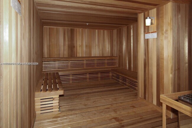 Building Photo - 2900 NE 7th Ave