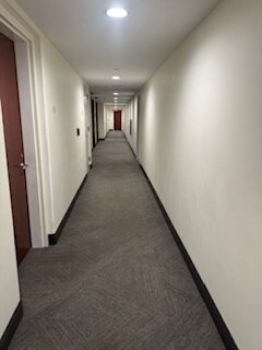 Building Photo - 909 Kapiolani Blvd