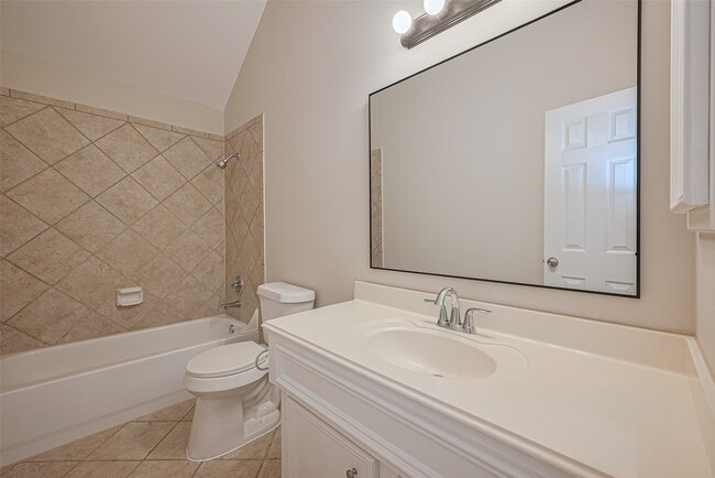 Building Photo - 20834 Avery Cove Ln