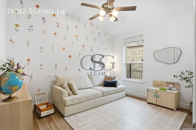 Building Photo - 24062 Sidehill Lie
