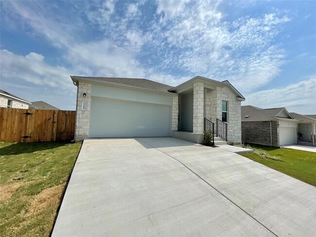 Building Photo - 3208 Kenner Dr