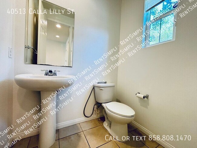 Building Photo - 40513 Calla Lilly St