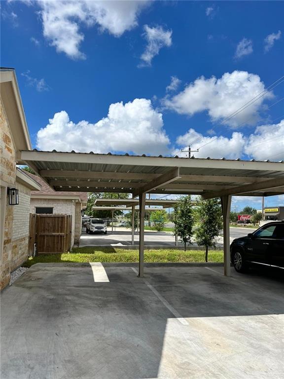 Building Photo - 24 S McColl Rd