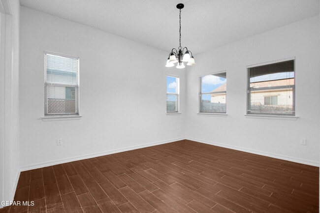 Building Photo - 7085 Century Plant Dr