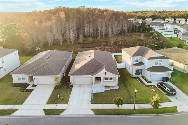 Building Photo - 375 Pink Ibis Bnd