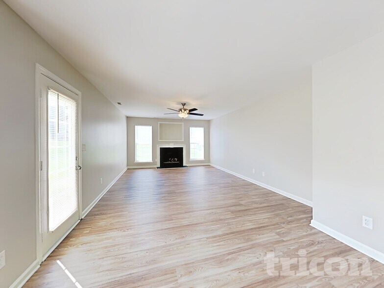 Building Photo - 9250 Austin Ridge Ln