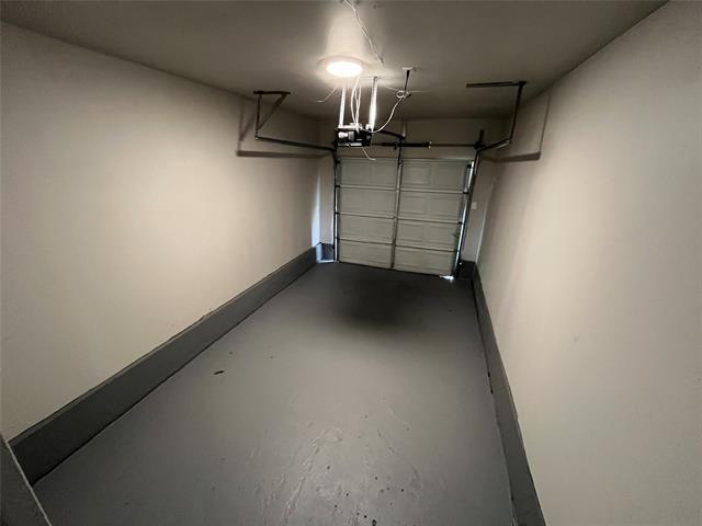 Building Photo - 7642 Maxwell Ave