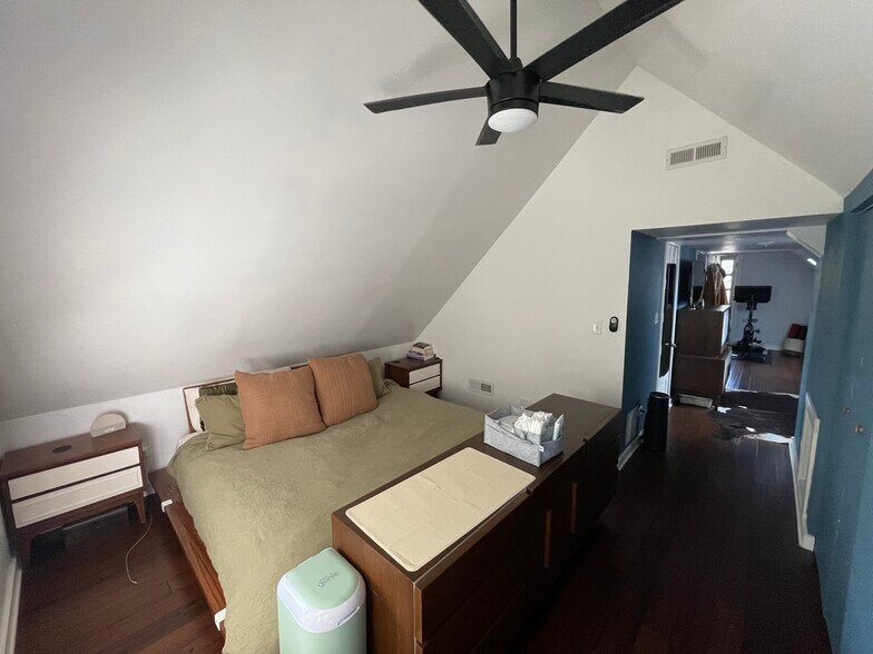 MASTER BEDROOM 3 - 2742 N Lawndale Ave