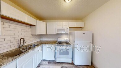 Building Photo - 1411 S Corona Ave