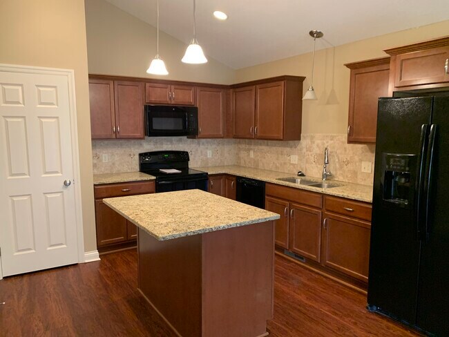 Building Photo - 2409 Wittenberg Ave SE