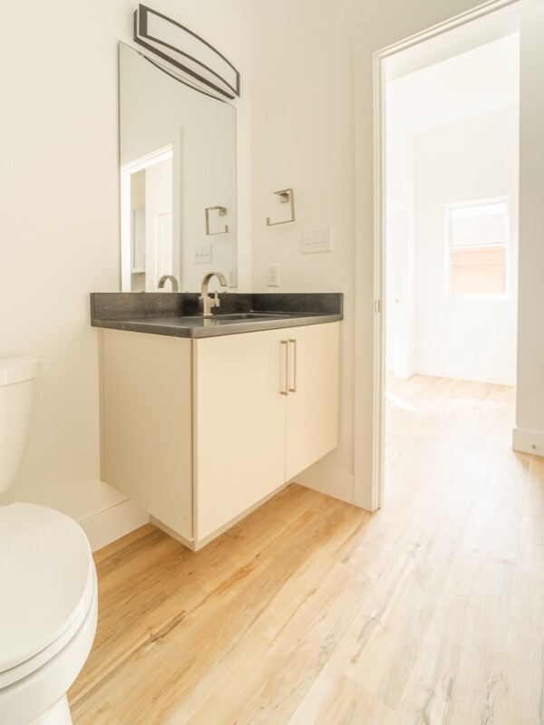 Building Photo - 428 Penn Ave