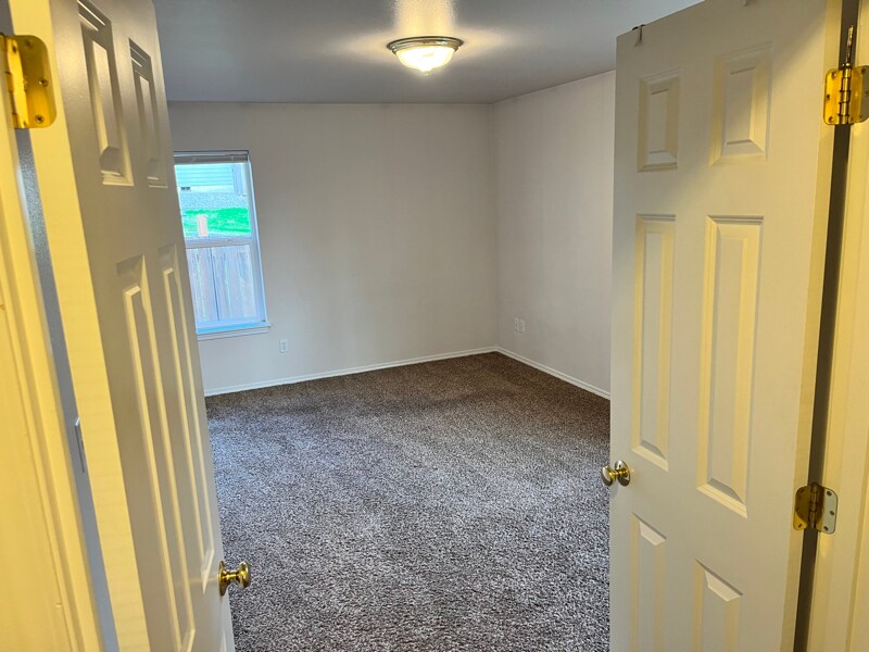 Building Photo - 312 G St SW