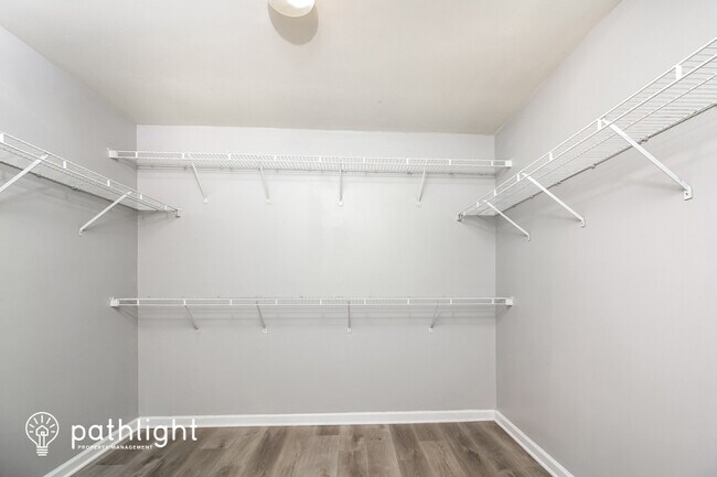 Building Photo - 2724 Kentwood Forest Ct, Chester, VA, 23831