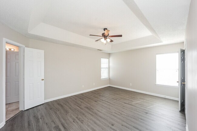 Building Photo - 3474 Clifton Farm Dr