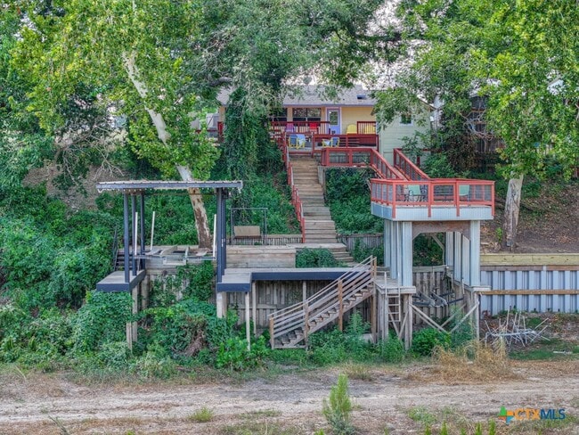 Building Photo - 1015 Reiley Rd