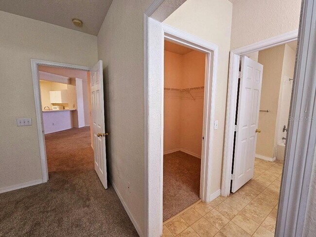 Building Photo - 3577 Conroy Rd