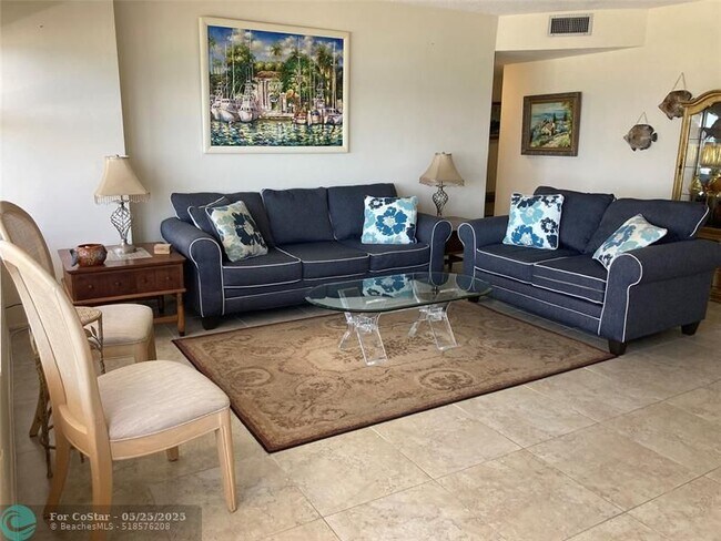 Building Photo - 4010 Galt Ocean Dr