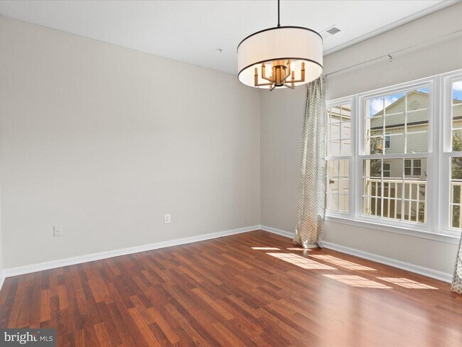 Building Photo - 42282 Terrazzo Terrace