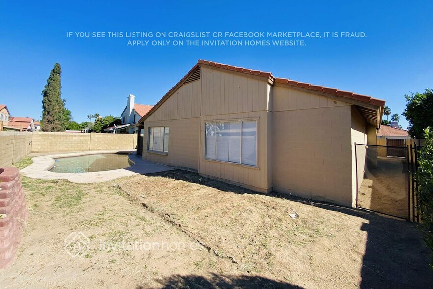 Building Photo - 2706 W Highland St