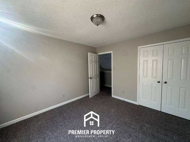 Building Photo - Massive 4BR/2.5BA Executive Home in Berryhill Farms | Cul-de-Sac & 3,300+ Sq Ft