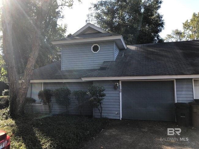 Building Photo - 6417 Cedar Bend Ct