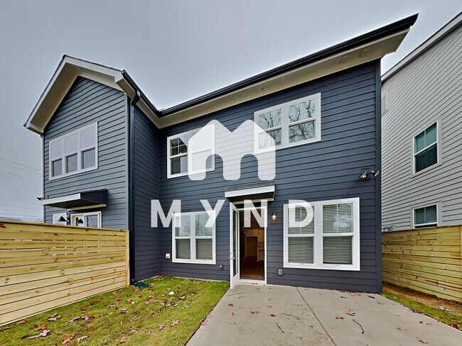 Building Photo - 2600 Mason Circle Unit A