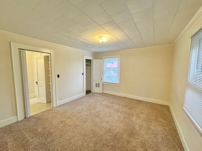 Building Photo - Statesville West - 2BR/1BA