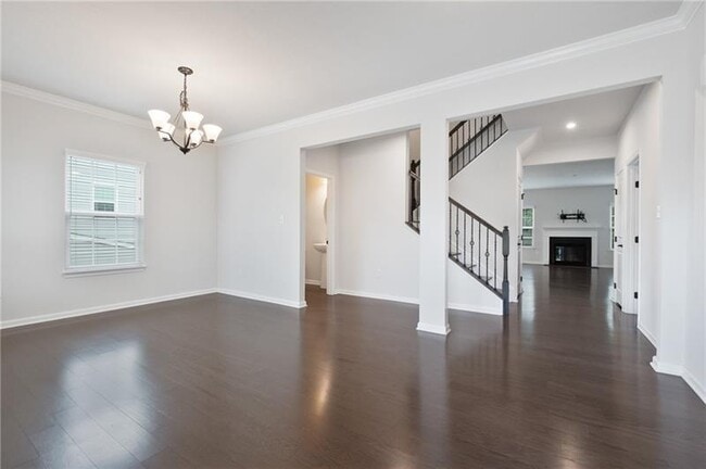 Building Photo - 3005 Eagle Ridge Dr