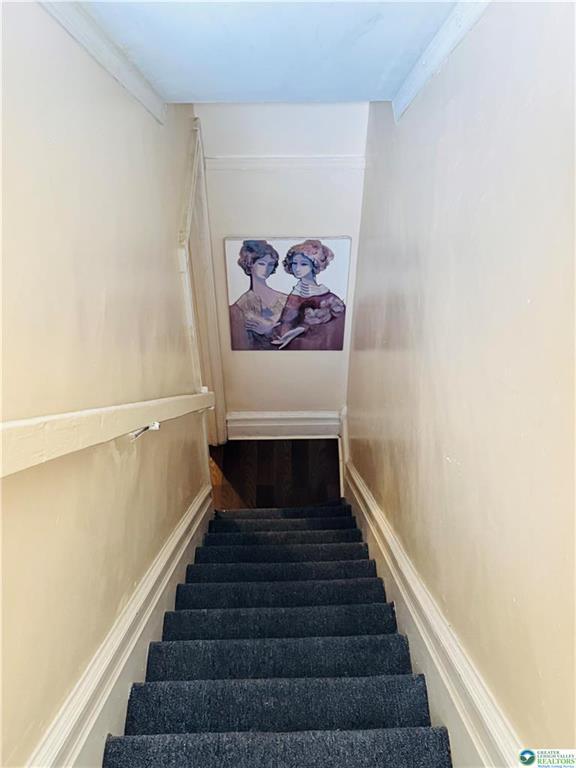 Building Photo - 1523 W Chew St