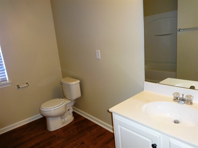 Building Photo - 138 Kimberton Ave