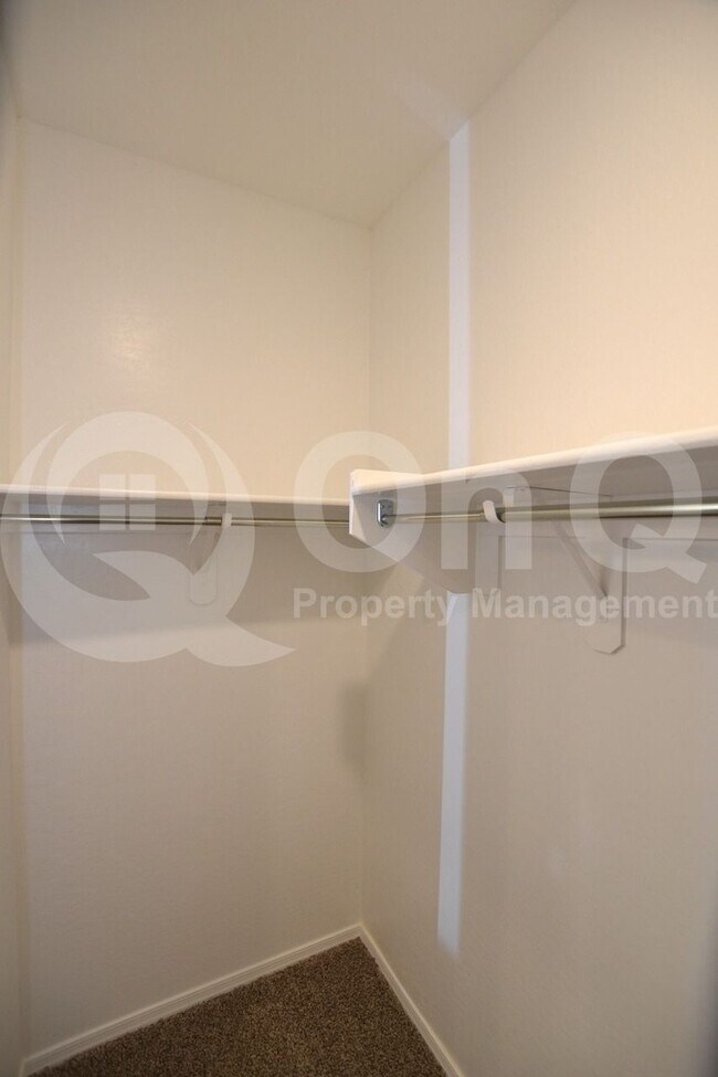 Building Photo - 37710 W Amalfi Ave
