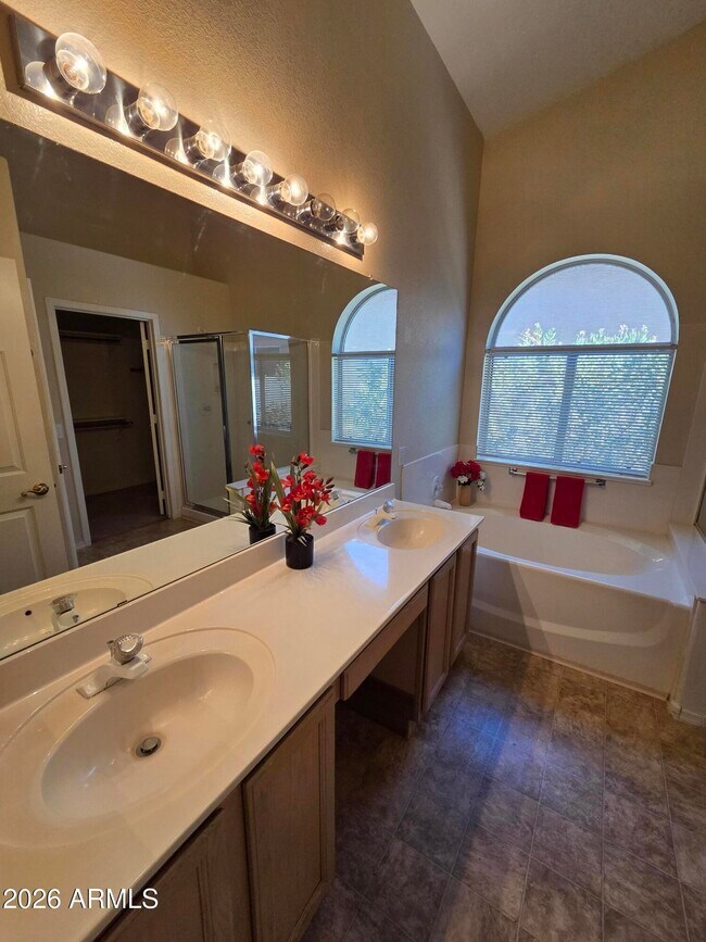 Building Photo - 11548 W Pronghorn Ct