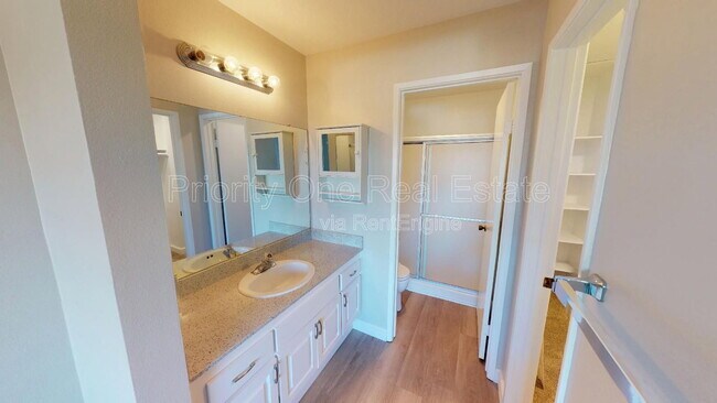 Building Photo - 2876 Englewood Way