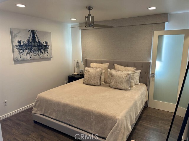 Building Photo - 577 S Coast Hwy