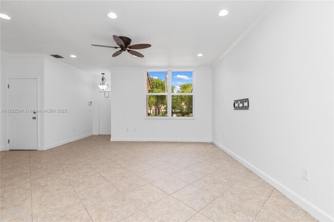 Building Photo - 1430 NW 154th Ln