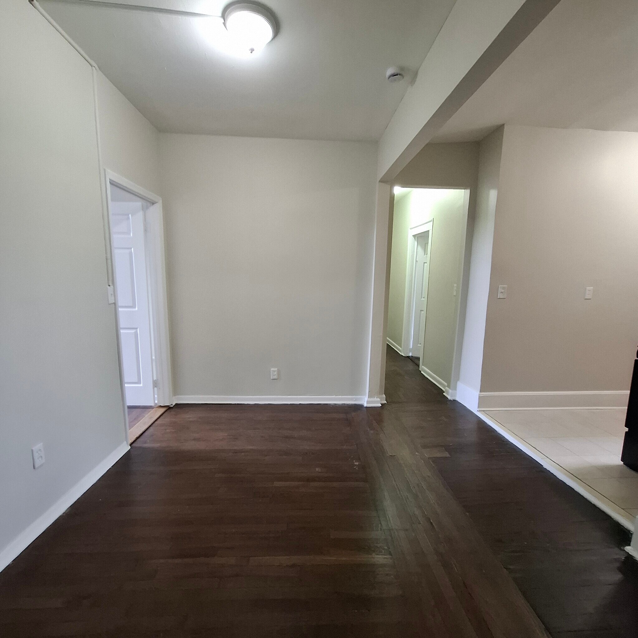 220 Roseville Ave 305 - 219 Roseville Ave