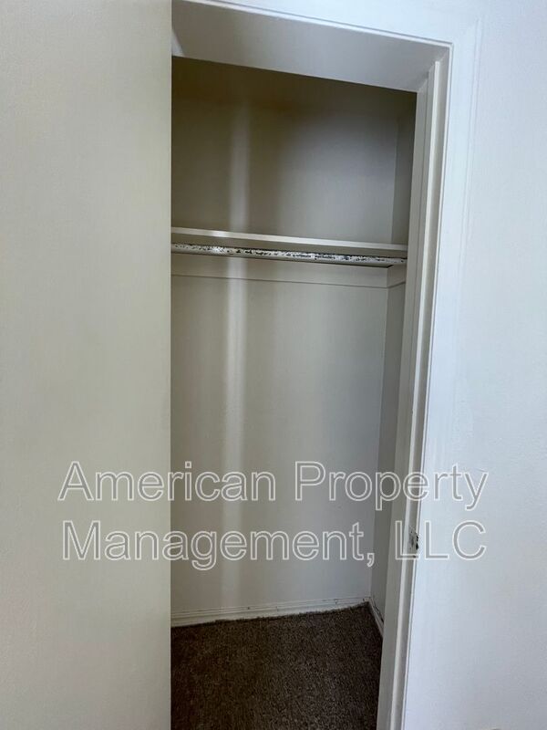 Building Photo - 11841 E 36th St