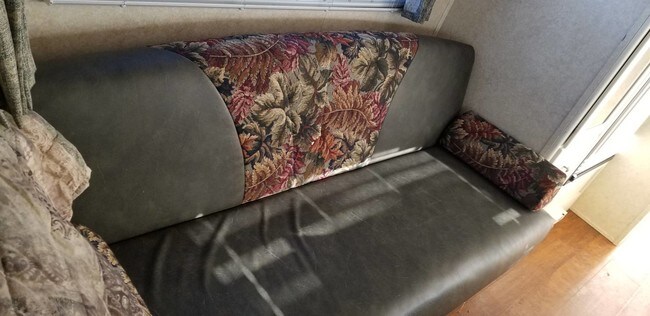 Building Photo - 6618 Topper Run