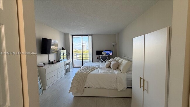 Building Photo - 3300 NE 192 St