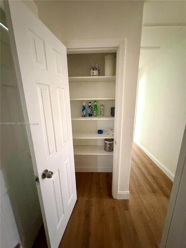 Building Photo - 11201 NE 3rd Ave