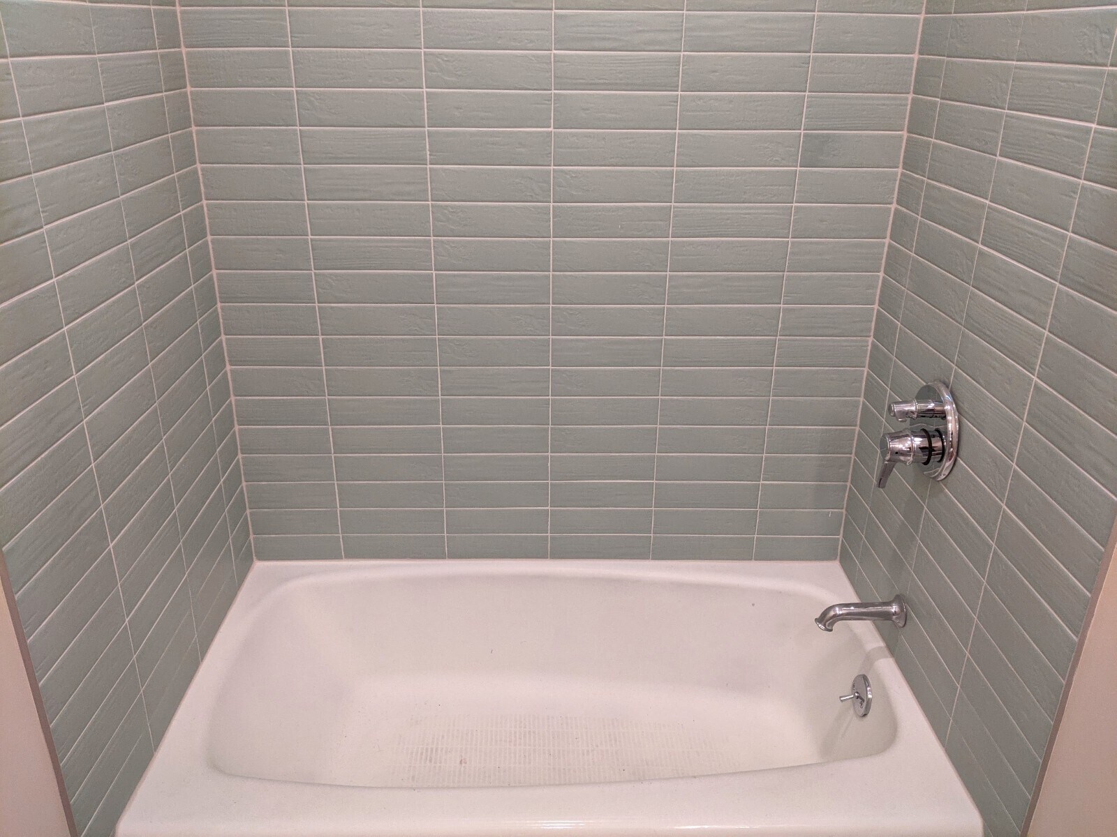 Building Photo - 1025 Sherman Ave