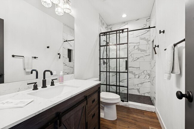 Building Photo - Whitefish Home in The Lakes