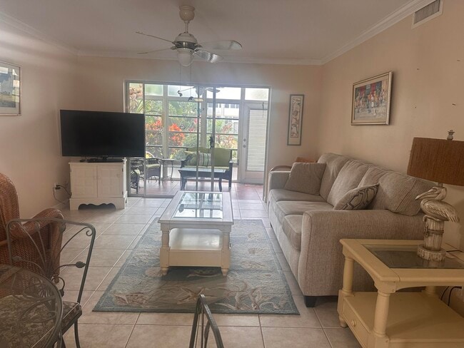 Building Photo - 2950 SE Ocean Blvd