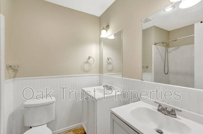 Building Photo - 2492 Pintail Dr