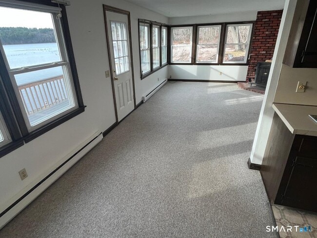 Building Photo - 71 Ellington Rd