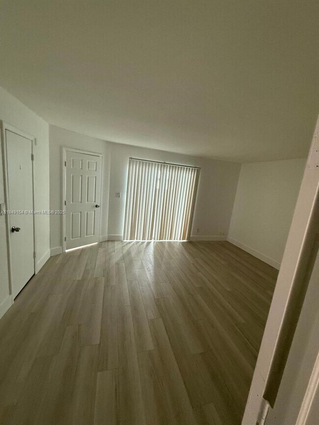 Building Photo - 2655 NW 60th Way