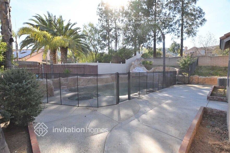 Building Photo - 22691 Mesa Springs Way