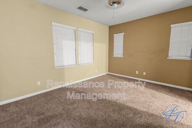 Building Photo - 194 S Veracruz Pl