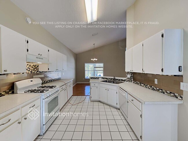 Building Photo - 1231 Big Sky Dr